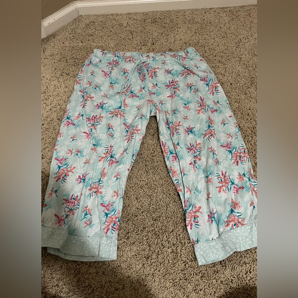 Large,teal floral capris pj pants